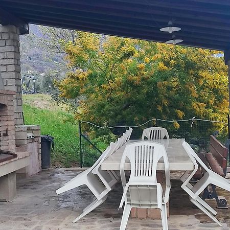 Agriturismo L'Uliveto Gargnano Eksteriør billede